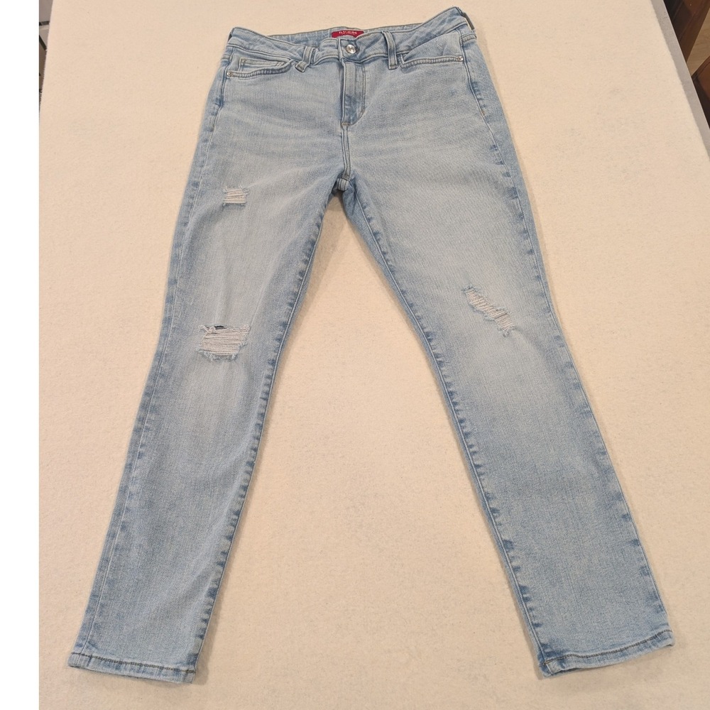 GUESS Women's Light Wash Distressed Skinny Jeans Size 31 (US 8) Stretch Denim